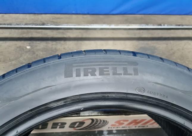 Pirelli P Zero PZ4 265/45 R21 104V