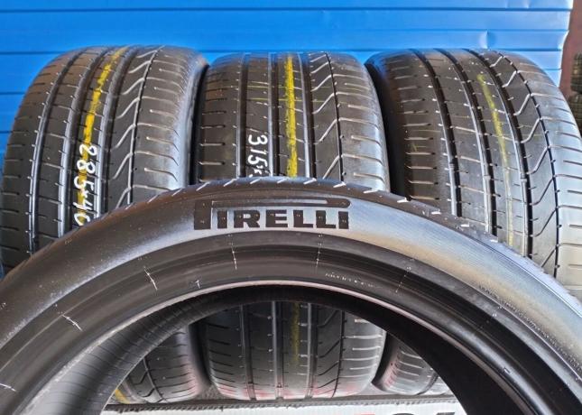 Pirelli P Zero 315/35 R21 и 285/40 R21 109Y