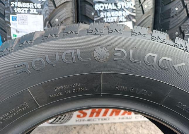 Royal Black Royal Stud 215/65 R16 101H