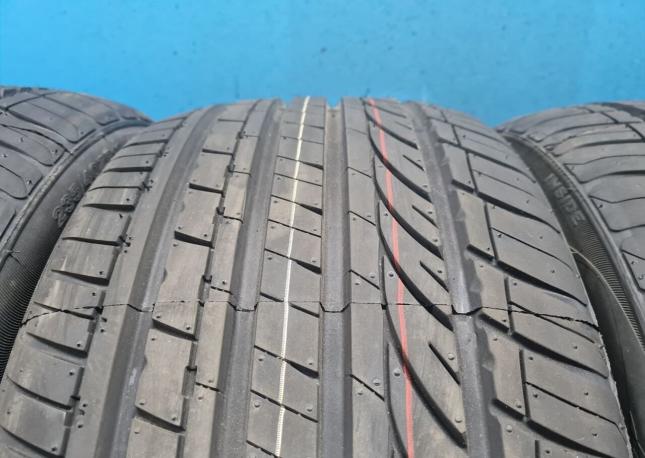 Headway HU901 235/40 R18 96W