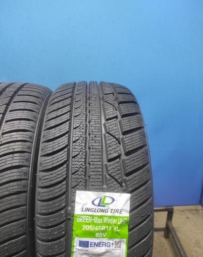 LingLong Green-Max Winter UHP 205/45 R17 89W