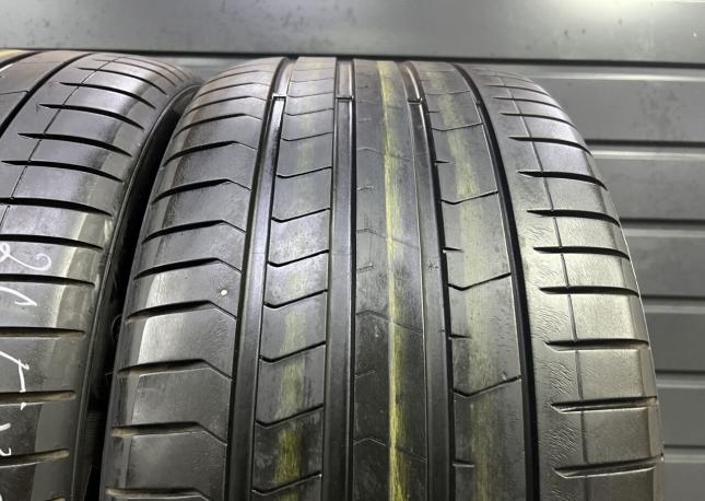 Pirelli P Zero PZ4 315/35 R21 111Y