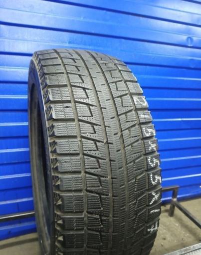 Bridgestone Blizzak Revo2 215/55 R17 94R