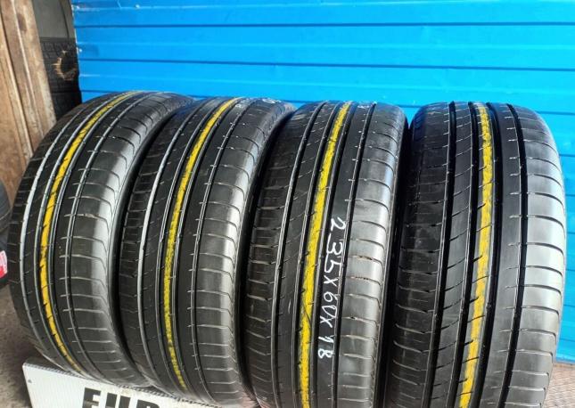 Kumho Crugen HP91 235/60 R18 107V