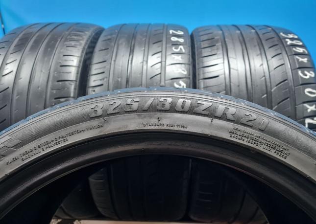 Jinyu YU63 325/30 R21 и 285/35 R21 108Y