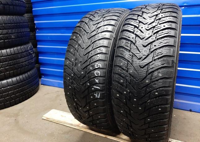 Nokian Tyres Hakkapeliitta 8 215/60 R17 96H