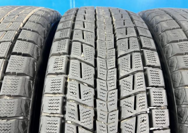 Dunlop Winter Maxx SJ8 215/70 R16 100Q