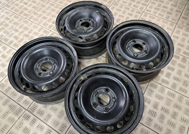 R15 5x114,3 комплект штампованных дисков No5