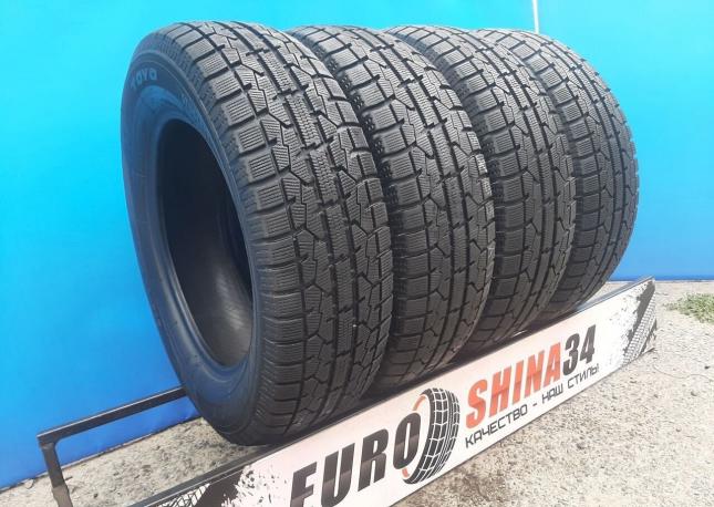 Toyo Observe Garit GIZ 205/65 R16 95Q