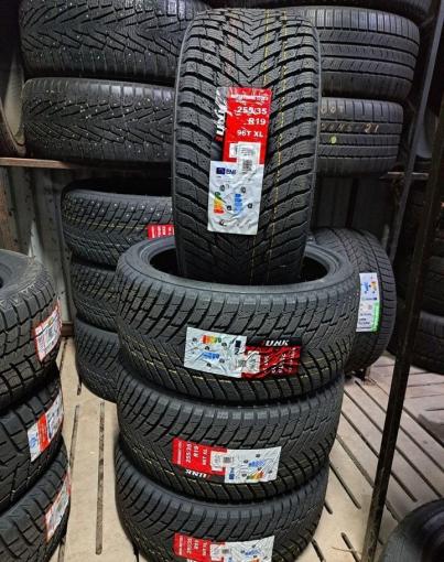 iLink Wintervorhut Stud II 255/35 R19 97T