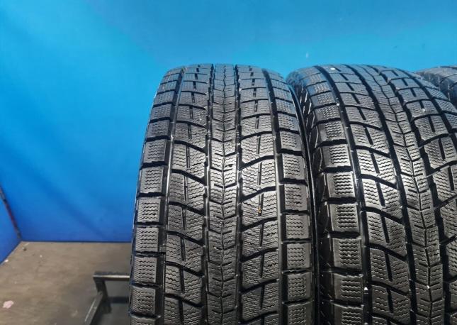 Dunlop Winter Maxx SJ8 215/65 R16 98Q