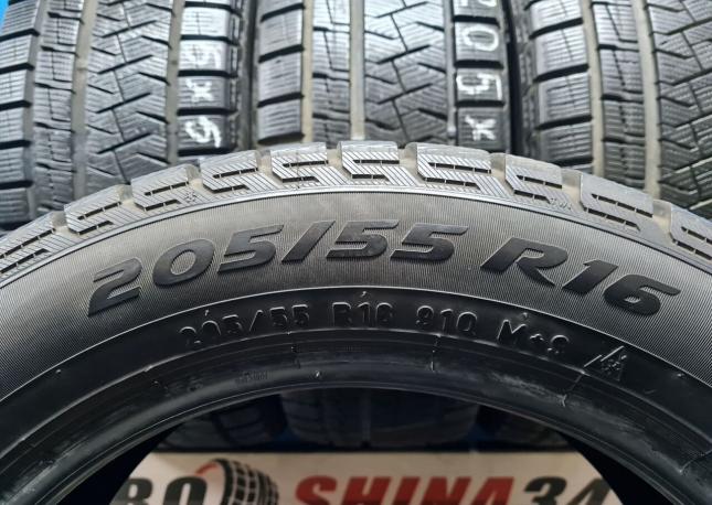 Pirelli Ice Asimmetrico 205/55 R16 92H