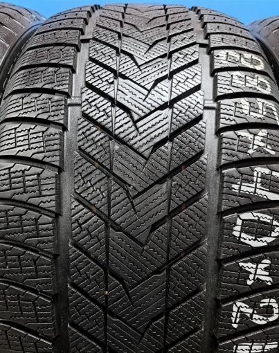 Grenlander IceHawke II 285/40 R21 109H