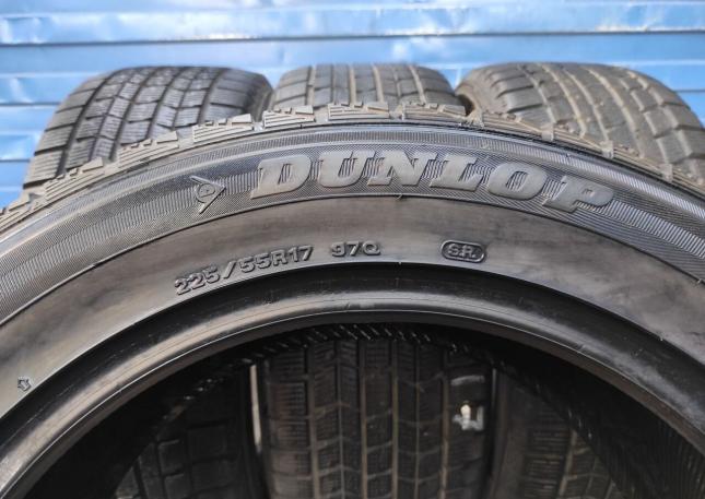 Dunlop DSX 225/55 R17 96V