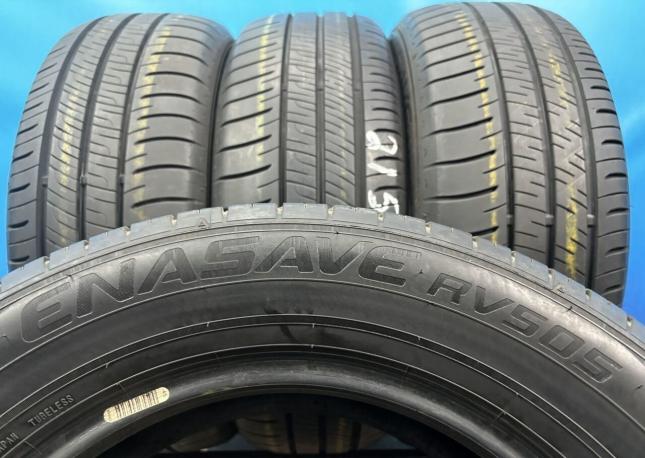 Dunlop Enasave RV505 215/60 R16 95H