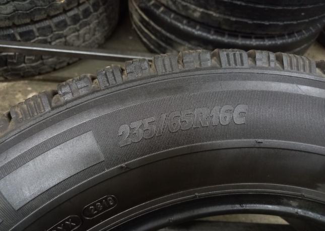 Michelin Agilis Alpin 235/65 R16C 115R