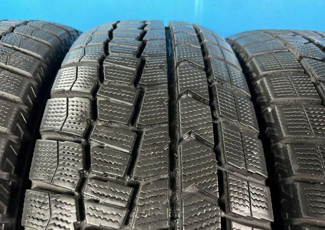 Dunlop Winter Maxx WM02 215/65 R16 98Q