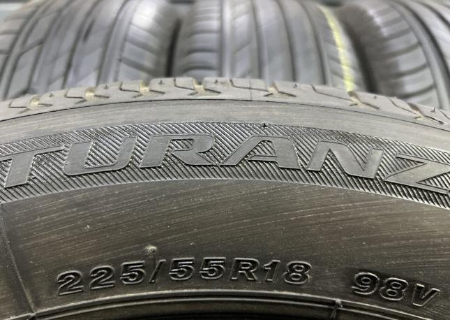 Bridgestone Turanza T001 225/55 R18 98V