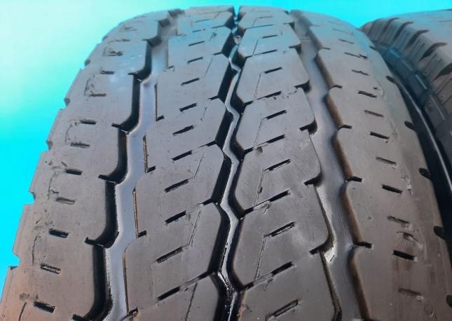 Continental VancoCamper 215/70 R15C 109R