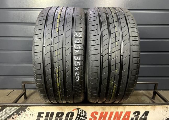 Nexen N&#39;Fera SU1 275/35 R20 102Y