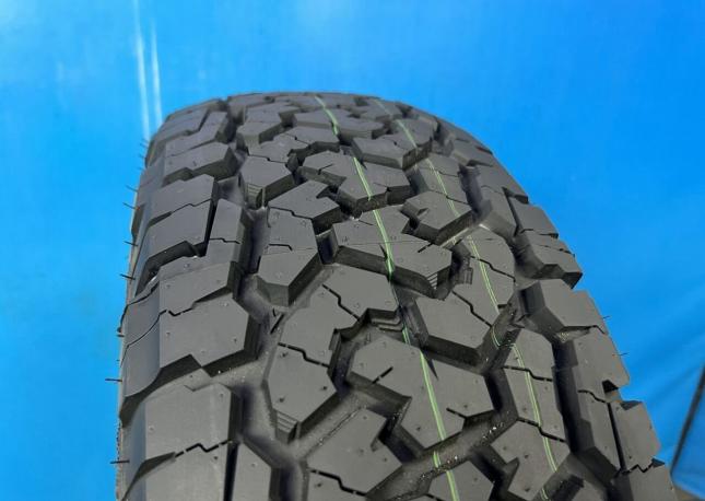 Comforser CF1100 215/75 R15 100S