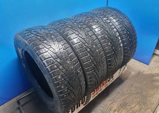 Nokian Tyres Hakkapeliitta 7 SUV 235/65 R17 108H