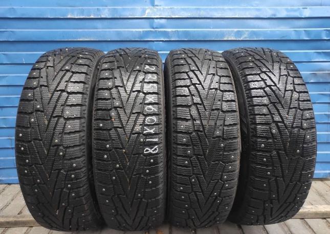 Roadstone Winguard WinSpike SUV 225/60 R18 100H