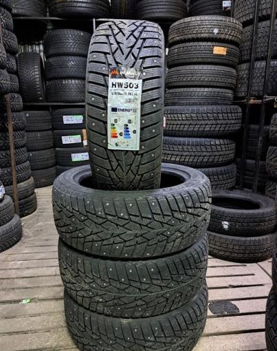 Headway HW503 215/50 R17 95H