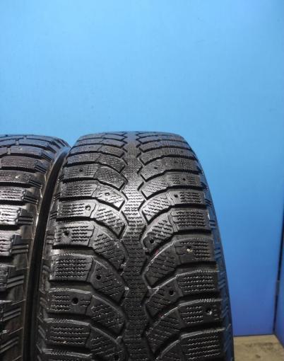 Bridgestone Blizzak Spike-01 235/60 R18 107H