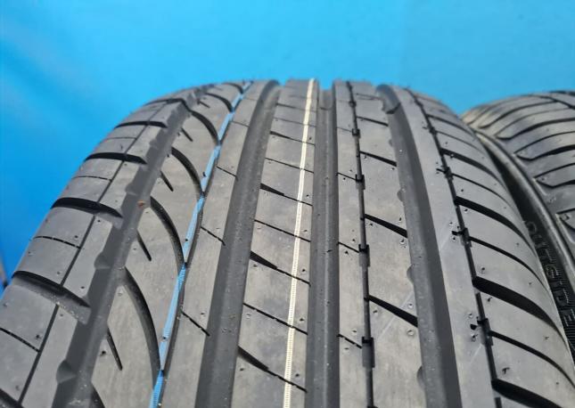 Headway HU901 235/55 R19 105W