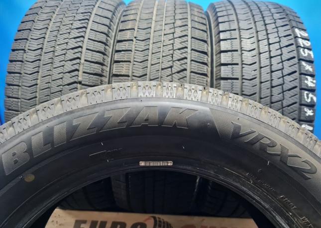 Bridgestone Blizzak VRX2 225/55 R17 97R