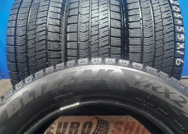 Bridgestone Blizzak VRX2 205/55 R16 91R