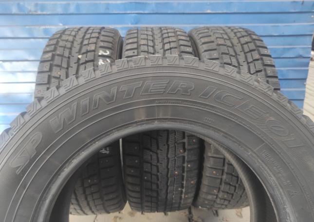 Dunlop SP Winter Ice 01 225/65 R17 102T