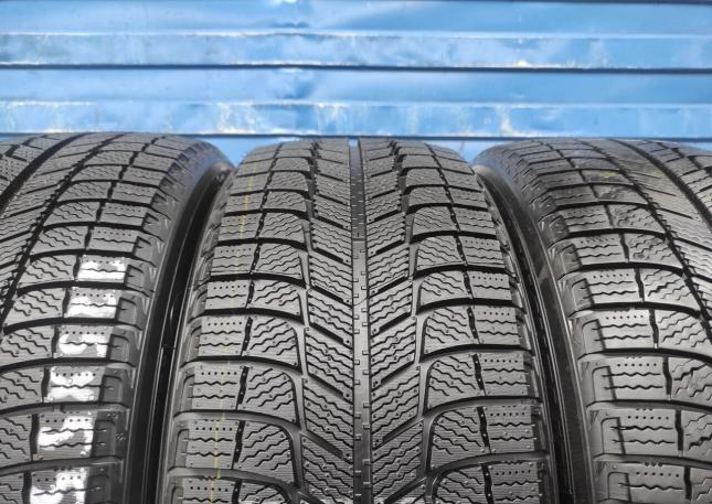 Michelin X-Ice 3 225/55 R17 101H