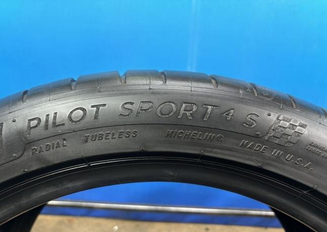 Michelin Pilot Sport 4 S 285/35 R19 103Y