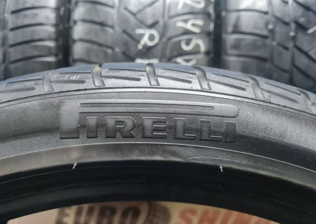 Pirelli Winter Sottozero 245/40 R19 и 275/35 R19 98V