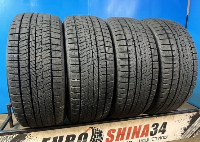 Bridgestone Blizzak VRX2 225/50 R17 95R