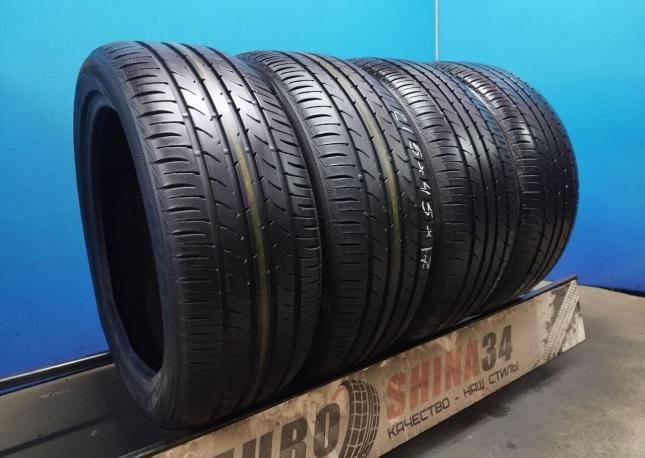 Toyo NanoEnergy 3 215/45 R17 87W