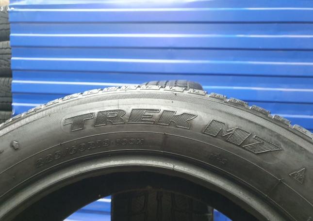 Maxtrek Trek M7 225/60 R18 99H