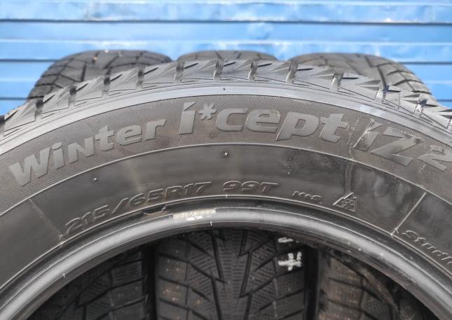 Hankook Winter I&#39;Cept IZ2 215/65 R17 99H