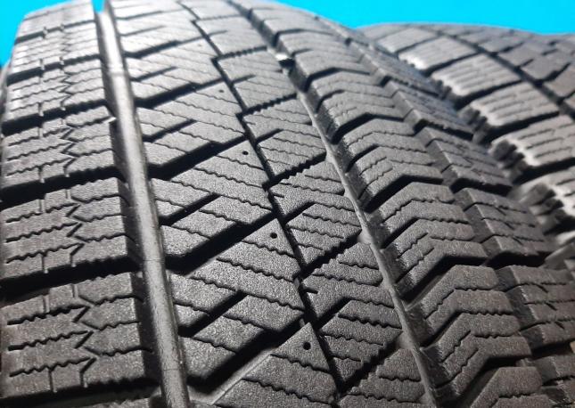 Bridgestone Blizzak VRX2 175/65 R14 82R