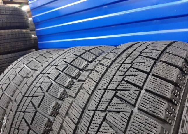 Bridgestone Blizzak Revo GZ 225/55 R17 96R