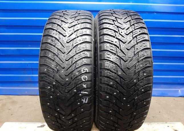 Nokian Tyres Hakkapeliitta 8 215/60 R17 96H