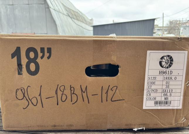 5x112 R18 новые диски арт. 961-18BM-112
