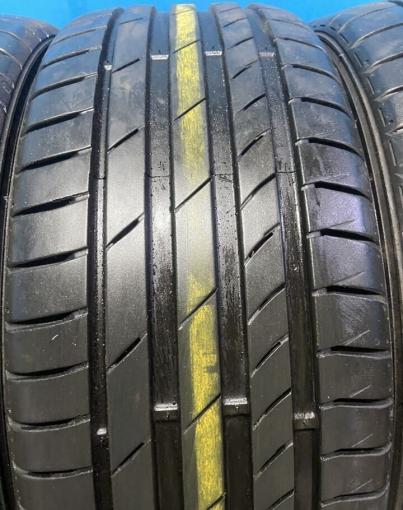 Kumho Ecsta PS71 215/45 R18 93Y