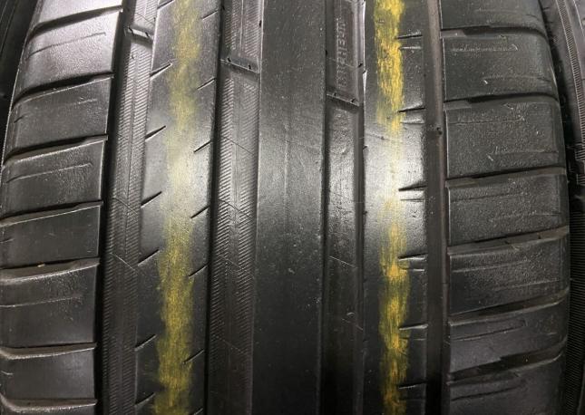 Michelin Pilot Sport 4 SUV 265/40 R21 105Y