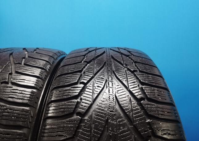 Nokian Tyres Hakkapeliitta R2 SUV 235/60 R17 106R