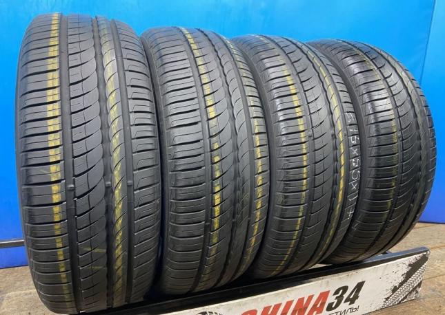 Pirelli Cinturato P1 215/55 R17 94V