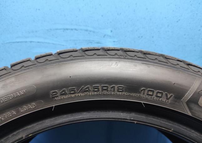 Goodyear UltraGrip 8 245/45 R18 100W