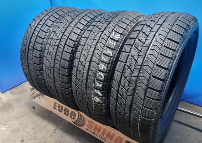 Bridgestone Blizzak VRX 215/60 R16 97Q